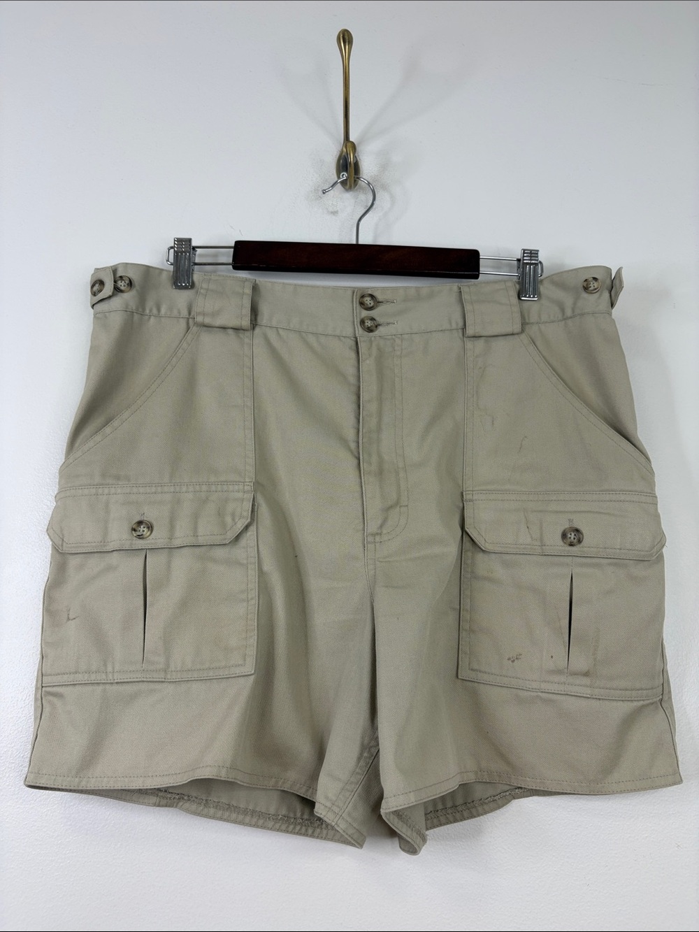 Vintage Tilley Shorts Mens 38 x 5 Beige Cotton Blend Cargo Utility Workwear